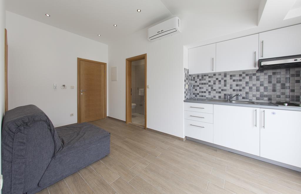 Apartments Villa Klara Baška Voda Esterno foto